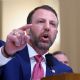 Cada pulgada de la frontera México-EU está controlada por nueve cárteles: Markwayne Mullin