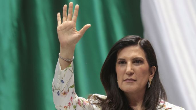 Kenia López llama a Sheinbaum y a Hugo Aguilar a un diálogo “para salvar al Estado”
