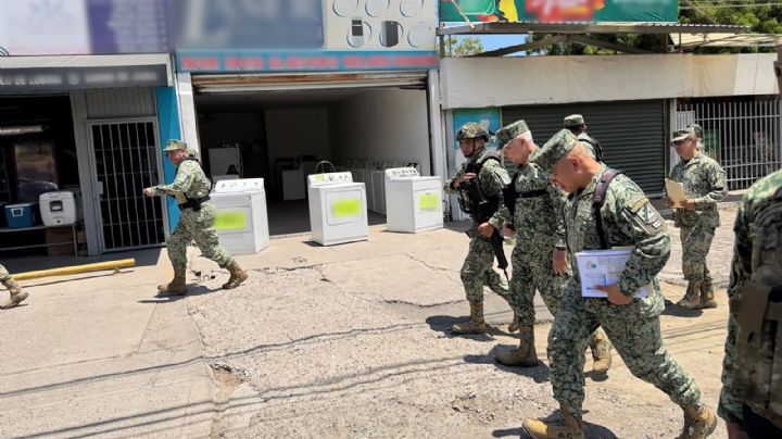 Titulares del Ejército y la Guardia Nacional supervisan operativos en Culiacán