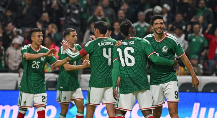 México golea 5-1 a Serbia en su último partido de preparación rumbo al Mundial (Videos)