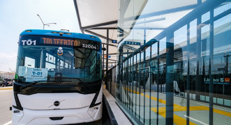 Inauguran Línea 5 Mi Macro Aeropuerto, obra de 5 mil 530 millones a días del Mundial 2026