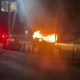 Pleito familiar termina en incendio de vehículo sobre puente internacional de Piedras Negras