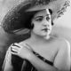 Mimí Derba, la vedette que inventó el cine mexicano