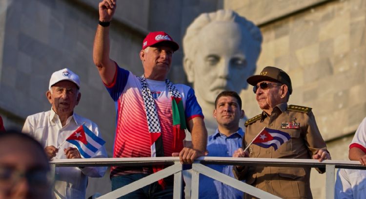 Raúl Castro aparece en público por primera vez desde acusación de EU