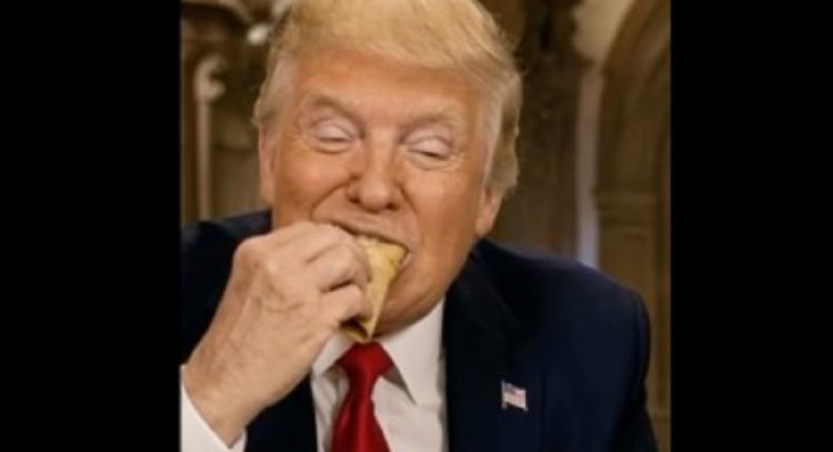 Trump come tacos con Sheinbaum y baila en México y China en su nuevo video con IA (Video)