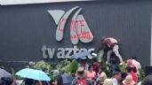 Foto ilustrativa de la nota titulada: Integrantes de la CNTE se manifiestan frente a TV Azteca en Periférico Sur