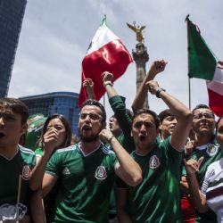 Comercios deberán contar con licencia para transmitir partidos del Mundial