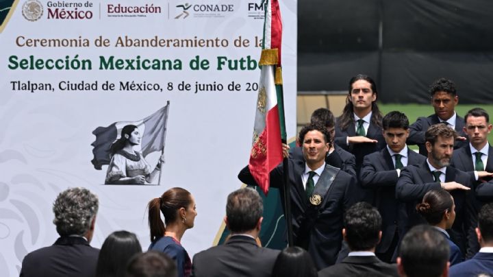 Sheinbaum abandera a la selección mexicana rumbo al Mundial