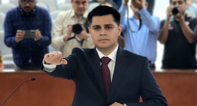 Diputado morenista de BC pide licencia para separarse del cargo; deja curul a su hijastro