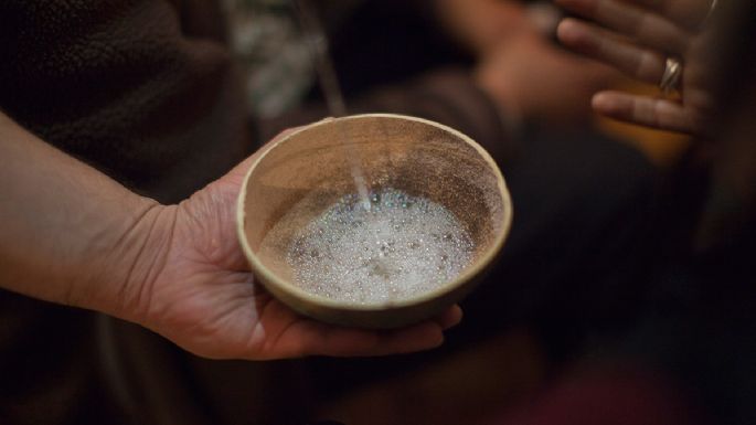 Las secuelas del boom mezcalero: sabor adulterado, daños al ecosistema, corrupción...