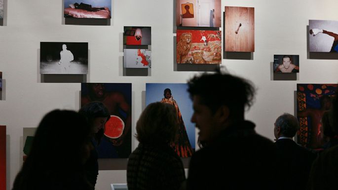 Centro de la Imagen abre debate ante críticas a la Bienal de Fotografía