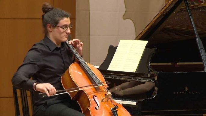 El colombiano Santiago Cañón gana concurso de violonchelo 'Carlos Prieto”