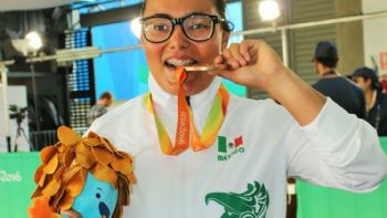 Rebeca Valenzuela gana el bronce en lanzamiento de bala