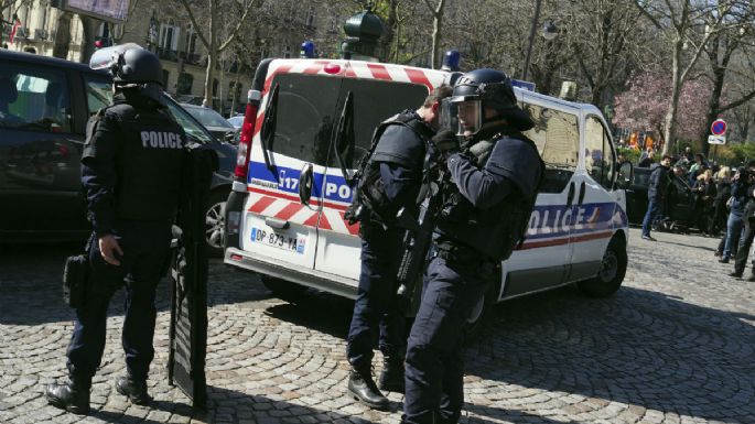 Carta bomba hiere a una mujer en la sede del FMI; "es un atentado": Hollande