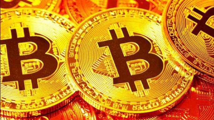 A 10 años del Bitcoin: el extraño origen de la moneda que hoy vale 128 mil pesos