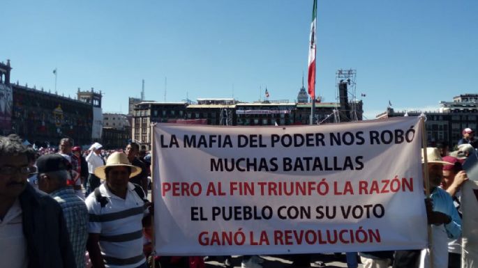 Celebran a López Obrador en el Zócalo (Fotogalería)