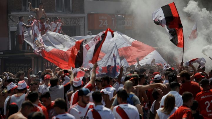 Futbol argentino: Narcomenudeo y violencia, el obsceno vínculo entre las porras y la política