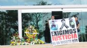 Padres del niño Emiliano, secuestrado y asesinado, protestan frente al Congreso y TSJ de Tabasco