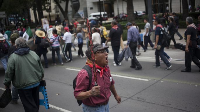 "Tierra sí, aviones no", la exigencia de Atenco ante consulta por el NAIM