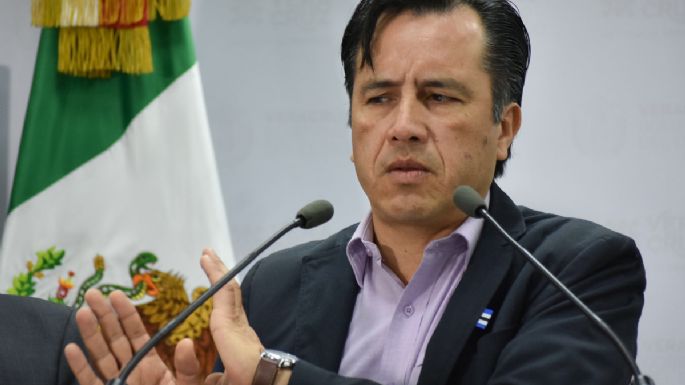 Gobernador de Veracruz posterga premio 'Regina Martínez” ante críticas de periodistas
