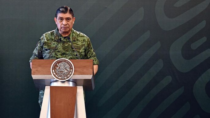 'Al presidente lo espantaron los mandos militares para ocultar sus errores”