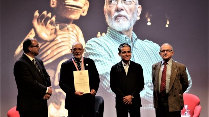 Reconocen a Eduardo Matos Moctezuma como 'Miembro Emérito” del Seminario de Cultura Mexicana