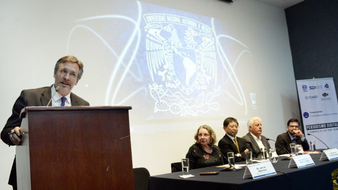La UNAM abre curso para combatir las noticias falsas