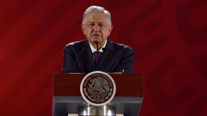 AMLO celebra designación de Esquivel en la SCJN y niega conflicto de interés