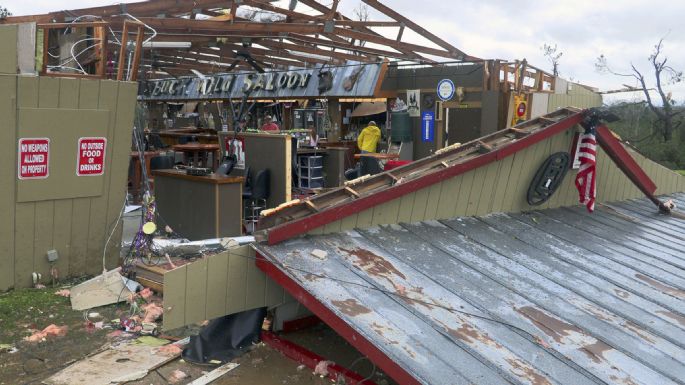 Tornado deja 23 muertos en Alabama; temen que la cifra aumente (Fotogalería)