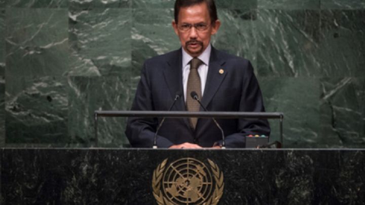 El sultán de Brunei: del hombre más rico del mundo, al más retrógado