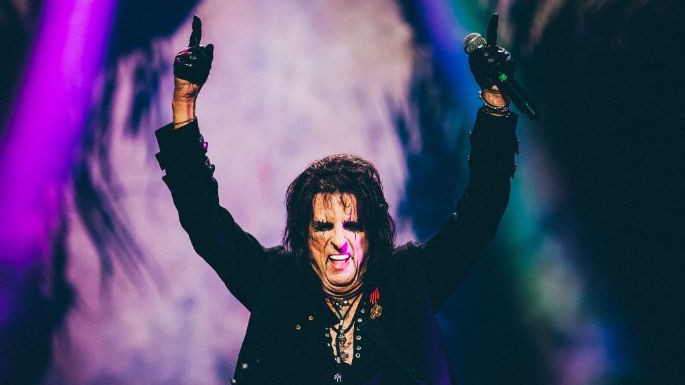 La siniestra teatralidad de Alice Cooper en Domination