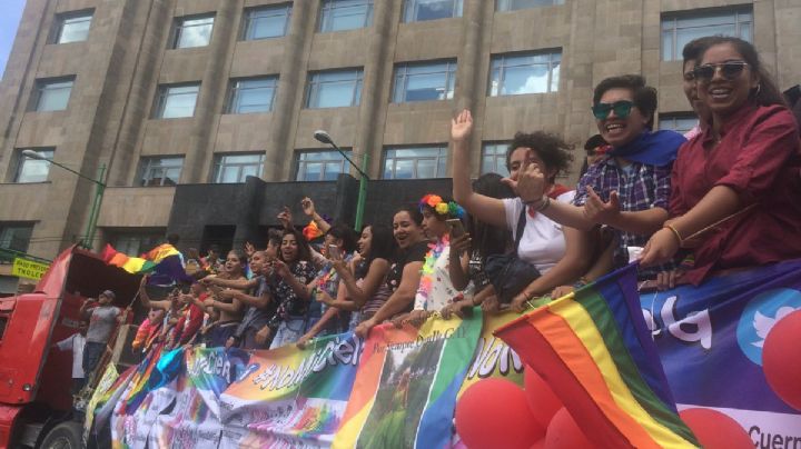 '¡Más tolerancia, menos resistencia!", claman en la #MarchaDelOrgulloLGBT41