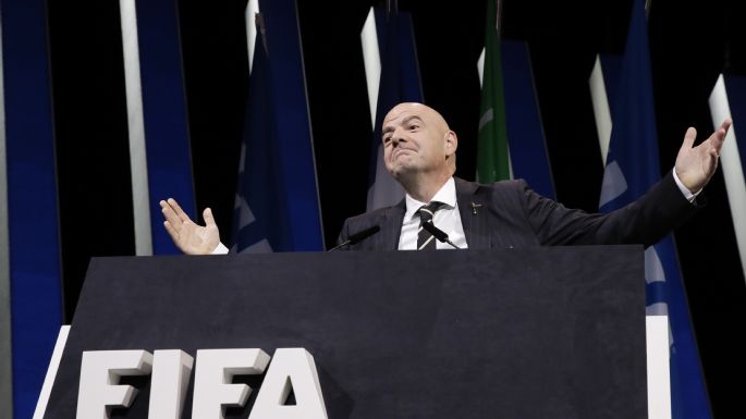 Infantino es reelecto al frente de la FIFA entre opacidad y mucha corrupción