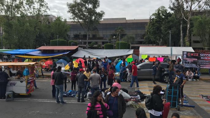 Plantón en San Lázaro, hasta que se cumplan las peticiones del magisterio: líder de la Sección 22