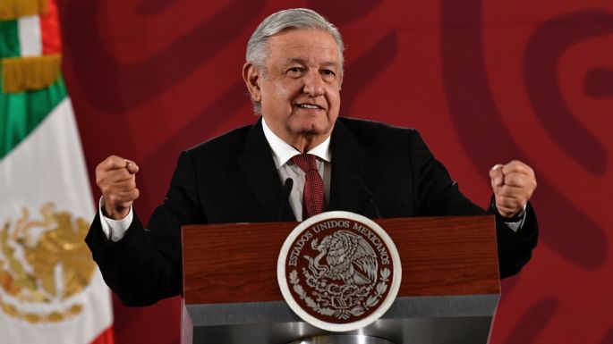 AMLO: En 2024 me retiro por completo, no aspiro a cargo alguno