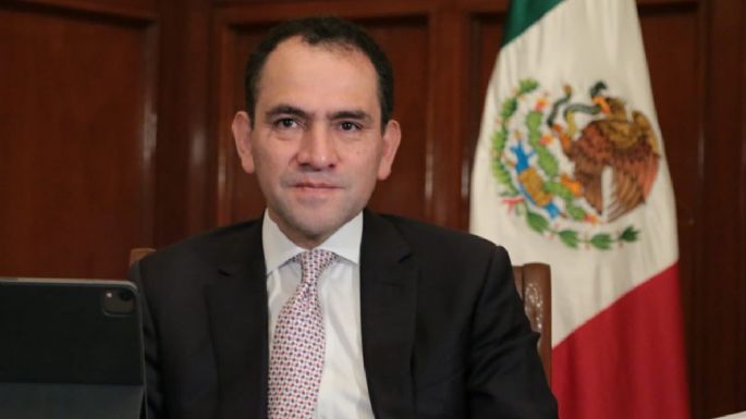 AMLO destaca papel de Arturo Herrera por asumir junta en FMI y BM