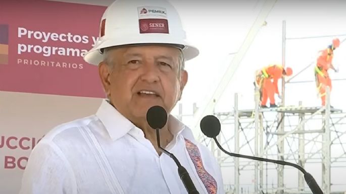 Dos Bocas registra avance de 24%; se inaugurará el 1 de julio de 2022: AMLO