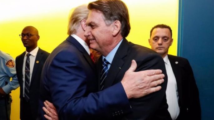 Bolsonaro expresa su apoyo "de corazón" a Trump; le gustaría asistir a su toma de posesión