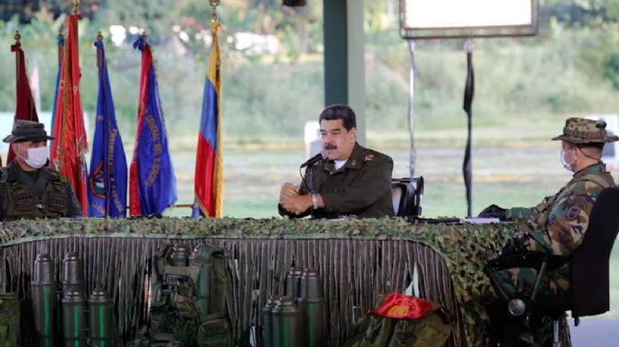 Maduro alista su cúpula militar ante posibles agresiones de Colombia