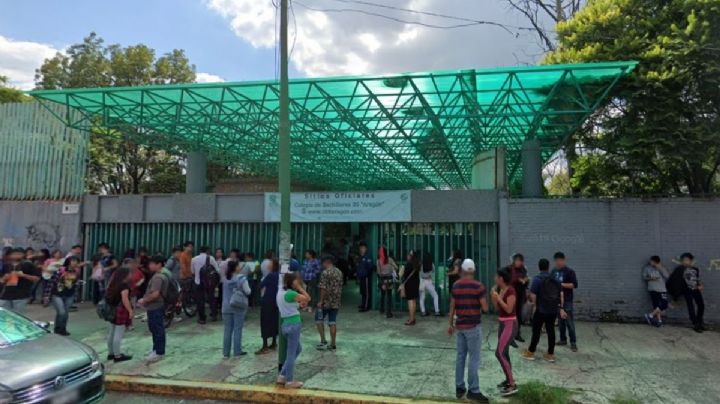 Sindicato del Colegio de Bachilleres emplaza a huelga en 20 planteles de la CDMX