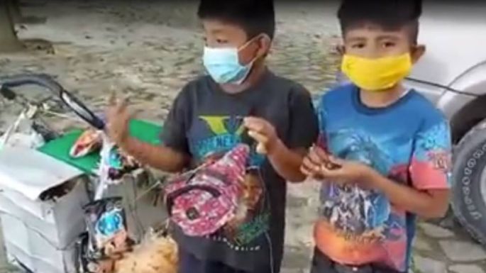 Conmueve en Oaxaca niños que venden dulces pa’ comprar sus cuadernos (Video)