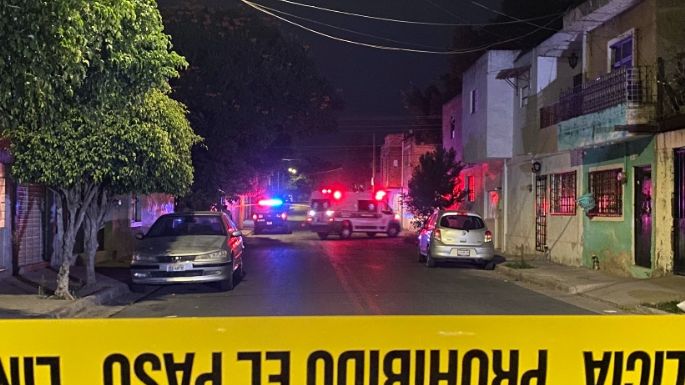 Comando ejecuta a cuatro personas dentro de una vivienda en Guadalajara