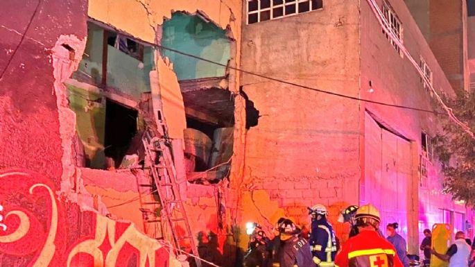 Explosión derrumba parte de una vecindad en la colonia Morelos