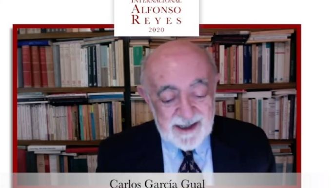 El escritor Carlos García Gual, Premio Alfonso Reyes