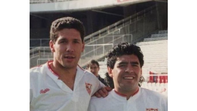 Simeone sobre Maradona: "Se nos va un mito que transmitía su rebeldía para luchar"