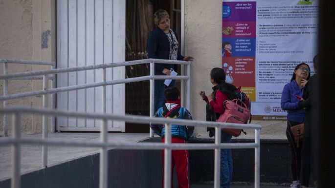 Alumnos que perdieron a sus padres por covid-19 recibirán doble apoyo económico en CDMX