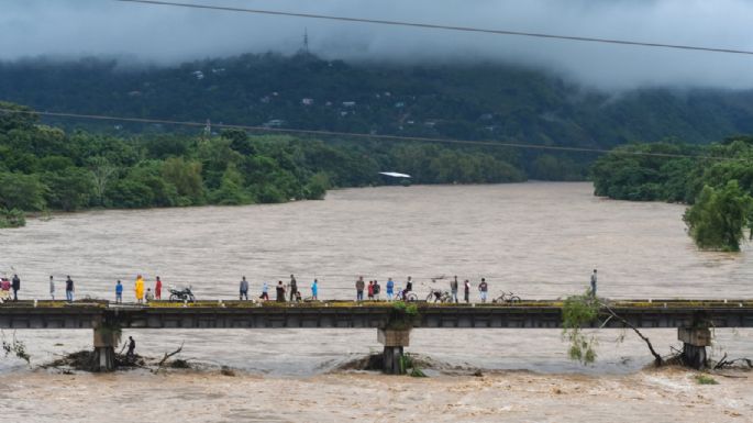 Devastador paso de Eta por Centroamérica: muertes, evacuados y daños estructurales