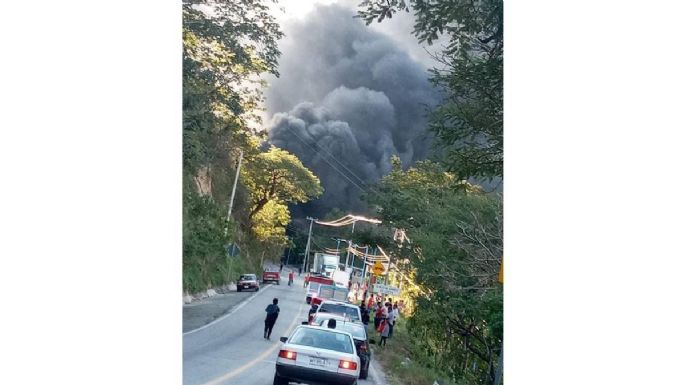 Explota en Chiapas centro clandestino de venta de gasolina