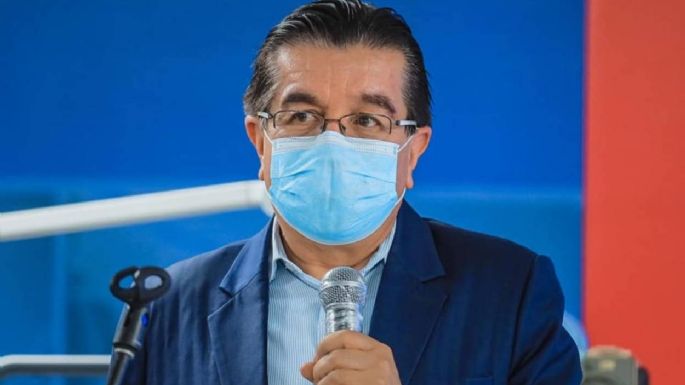 Demandan al ministro de Salud de Colombia por no exigir prueba de covid-19 a viajeros