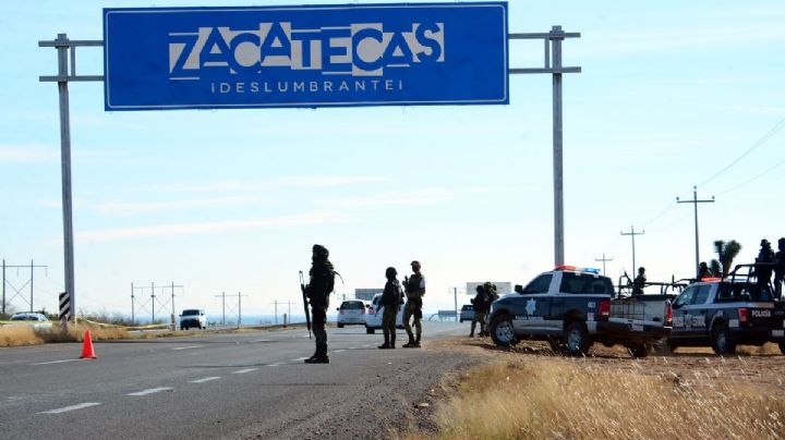 Hallan los cadáveres de siete hombres en los límites de SLP y Zacatecas
